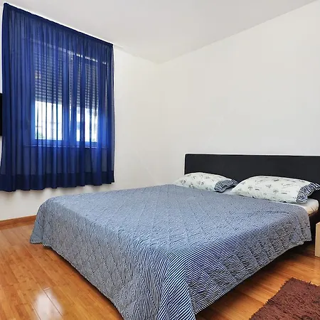 Ivan Apartman
